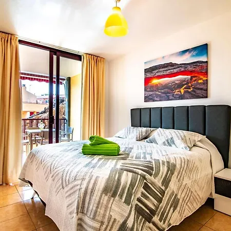 Apartment Lovely 1-bedroom Whit Pool Puerto de Santiago (Tenerife)