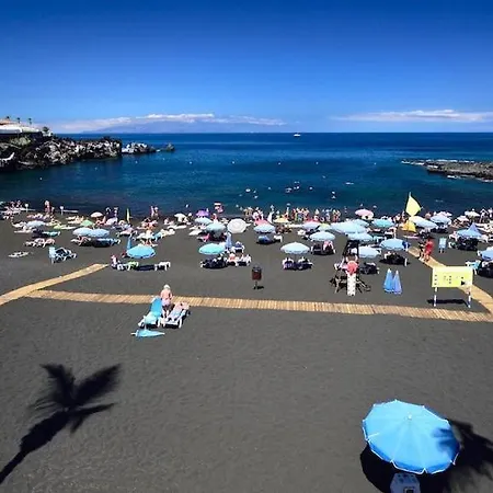 Lovely 1-bedroom Whit Pool Apartment