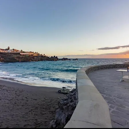 Lovely 1-bedroom Whit Pool Appartamento *
