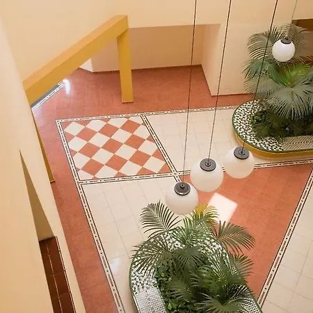 Lovely 1-bedroom Whit Pool Appartement *